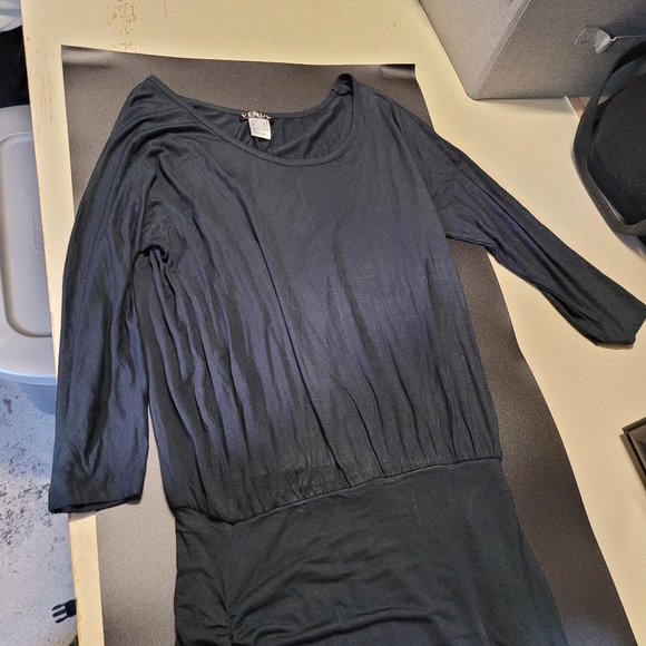 Venus 3/4 Sleeve Dress - Picture 3 of 8